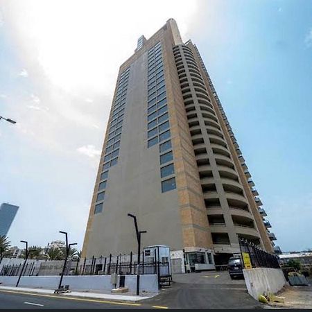 Апартаменты Almasarat Tower Sea View Джедда Экстерьер фото