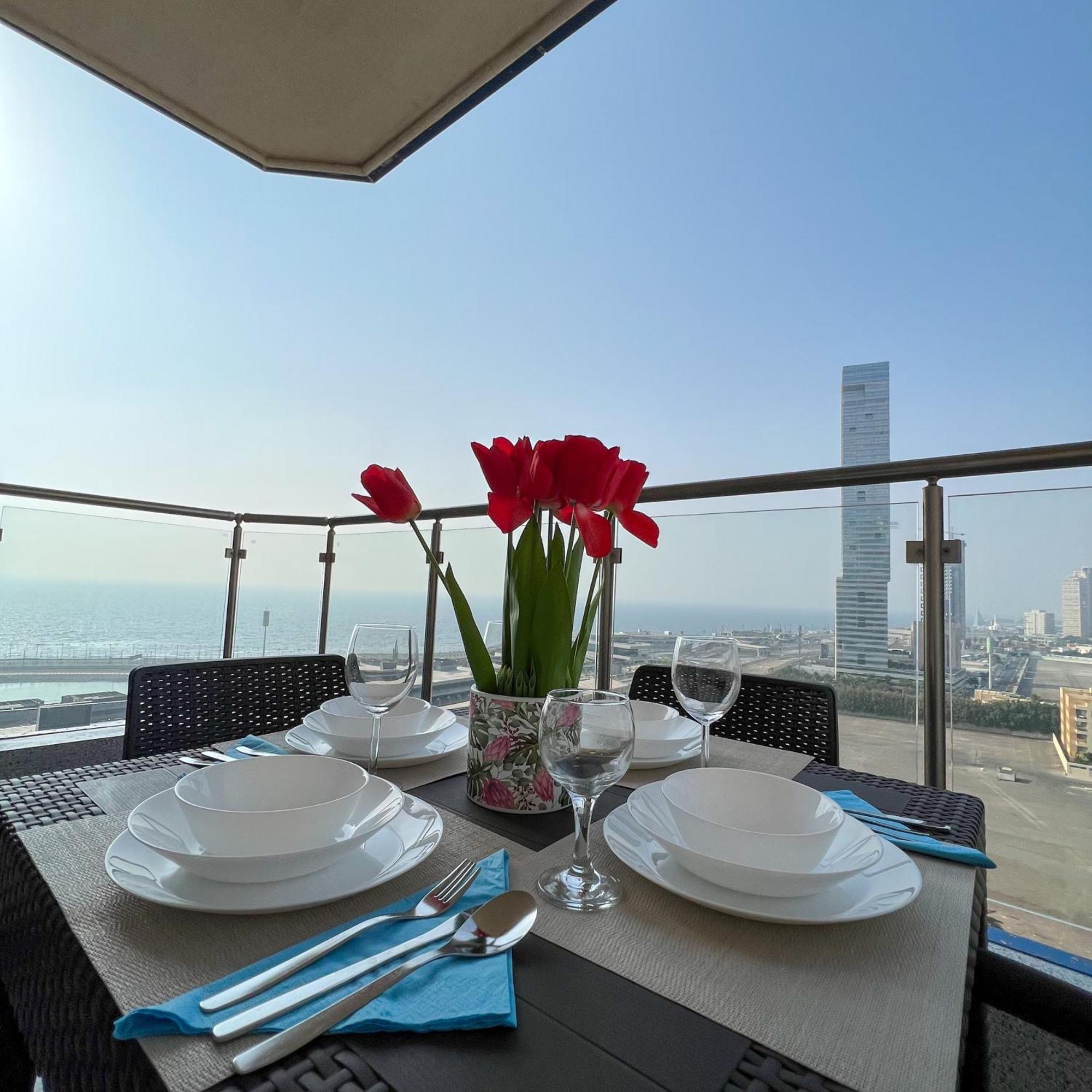 Апартаменты Almasarat Tower Sea View Джедда Экстерьер фото