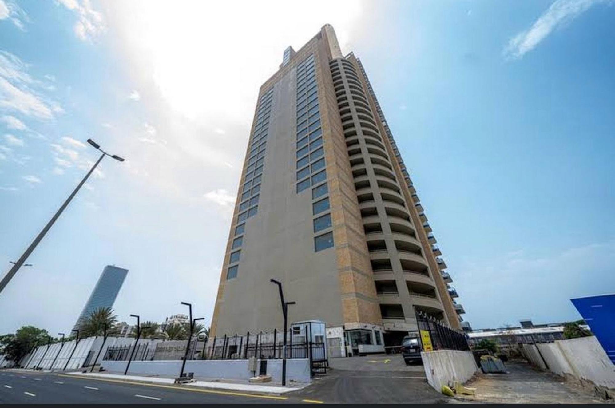 Апартаменты Almasarat Tower Sea View Джедда Экстерьер фото