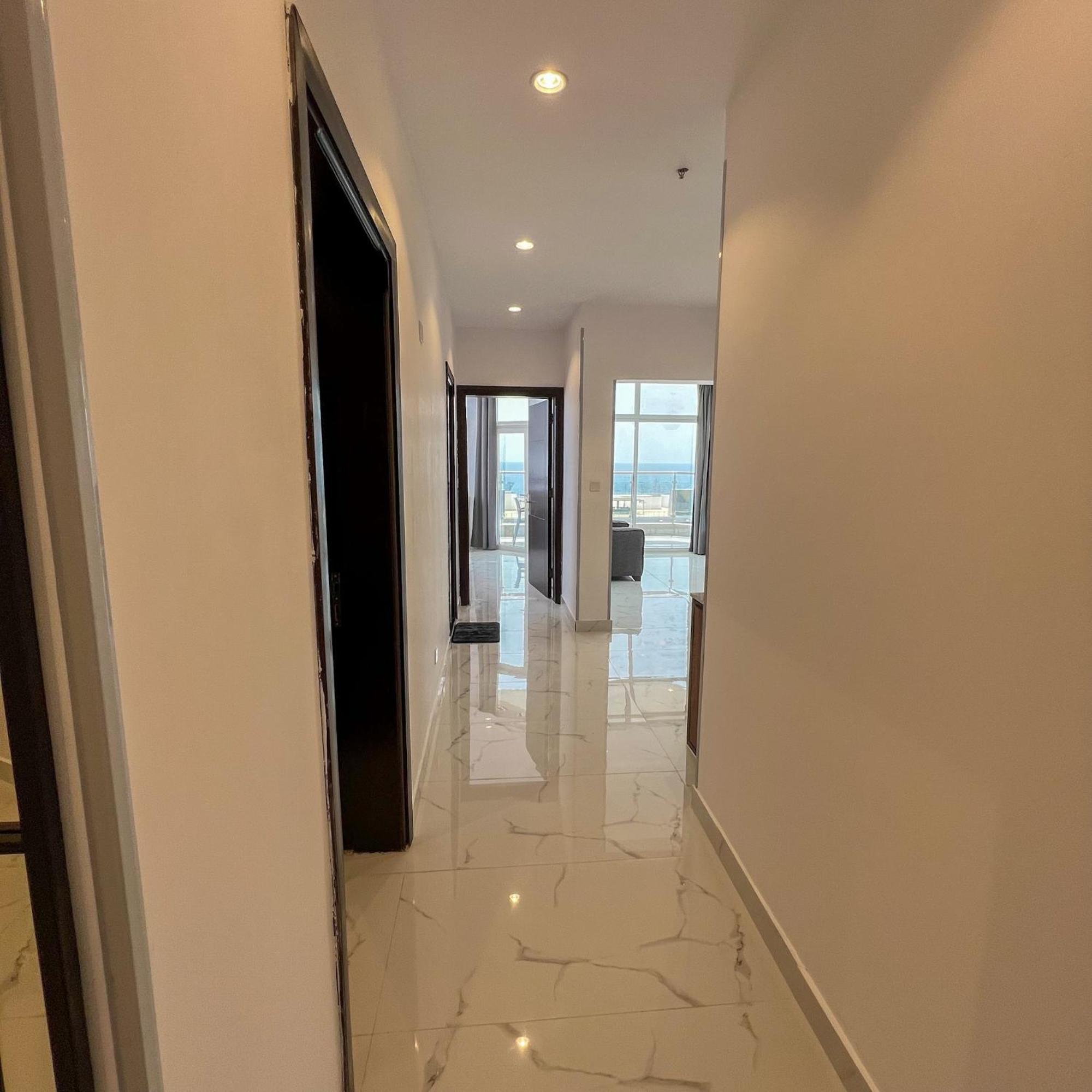 Апартаменты Almasarat Tower Sea View Джедда Экстерьер фото