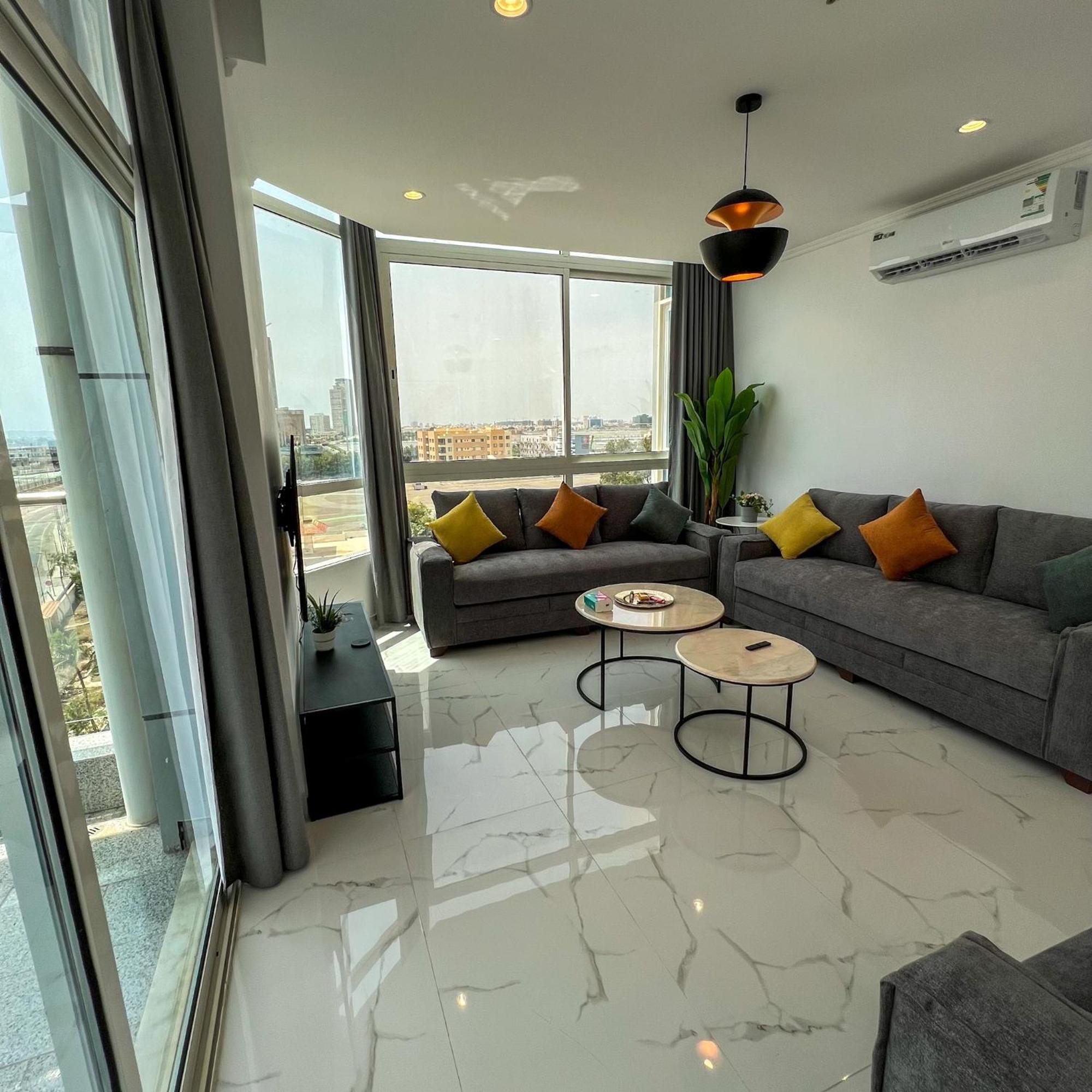 Апартаменты Almasarat Tower Sea View Джедда Экстерьер фото